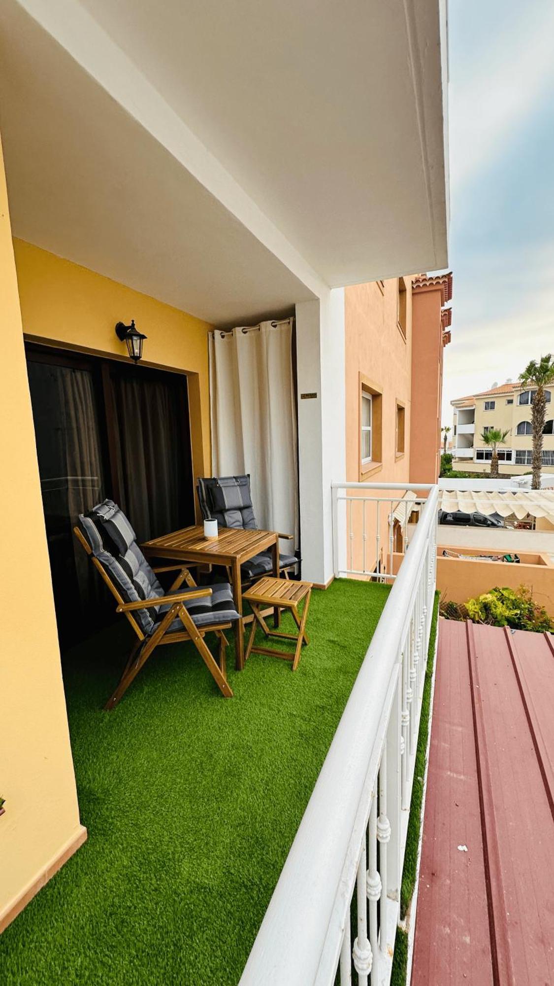 Apartamento Brisas Del Sur - Oasis Tenerife Sur Playa de San Juan  Exterior photo